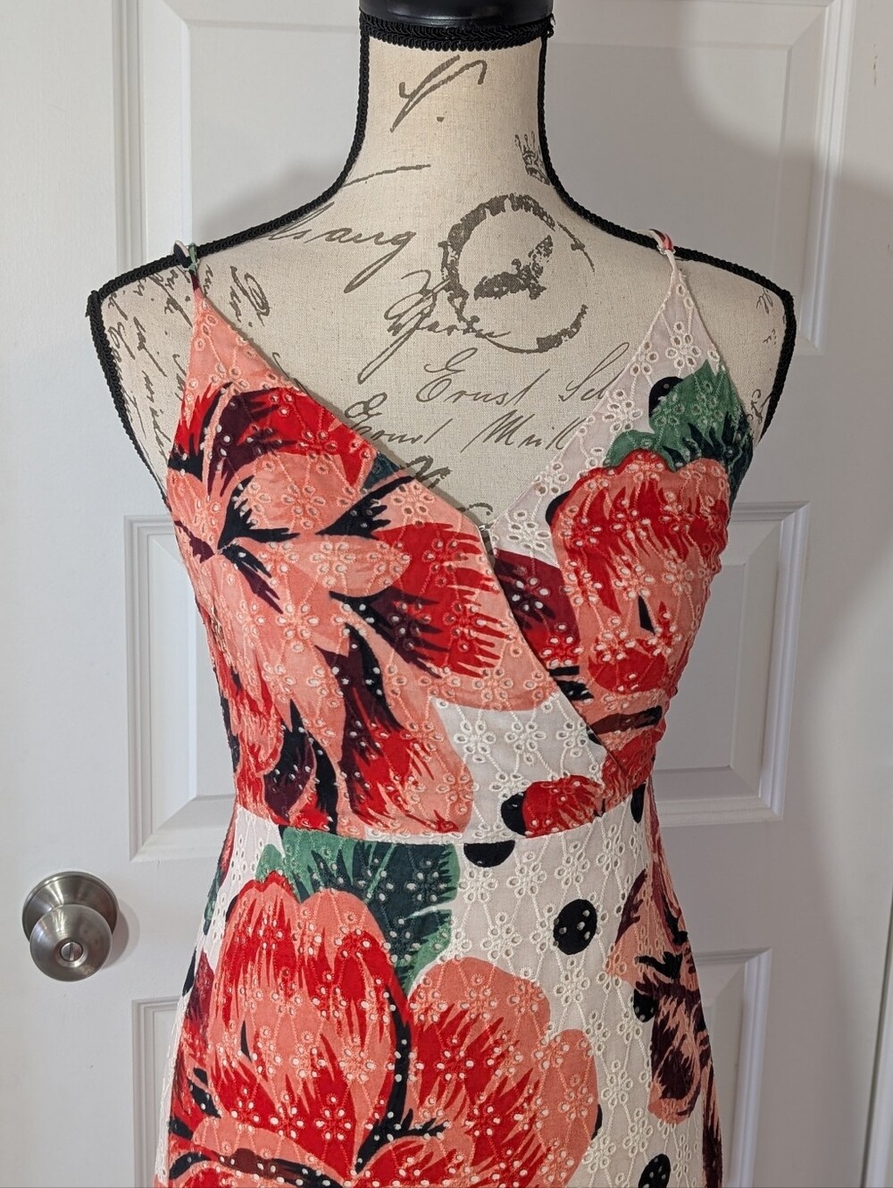 Farm Rio Anthropologie Coral Floral Spaghetti-Strap Maxi Dress Size 2 - Picture 4 of 13